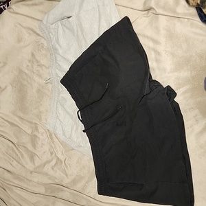 Black and grey all in motion short set